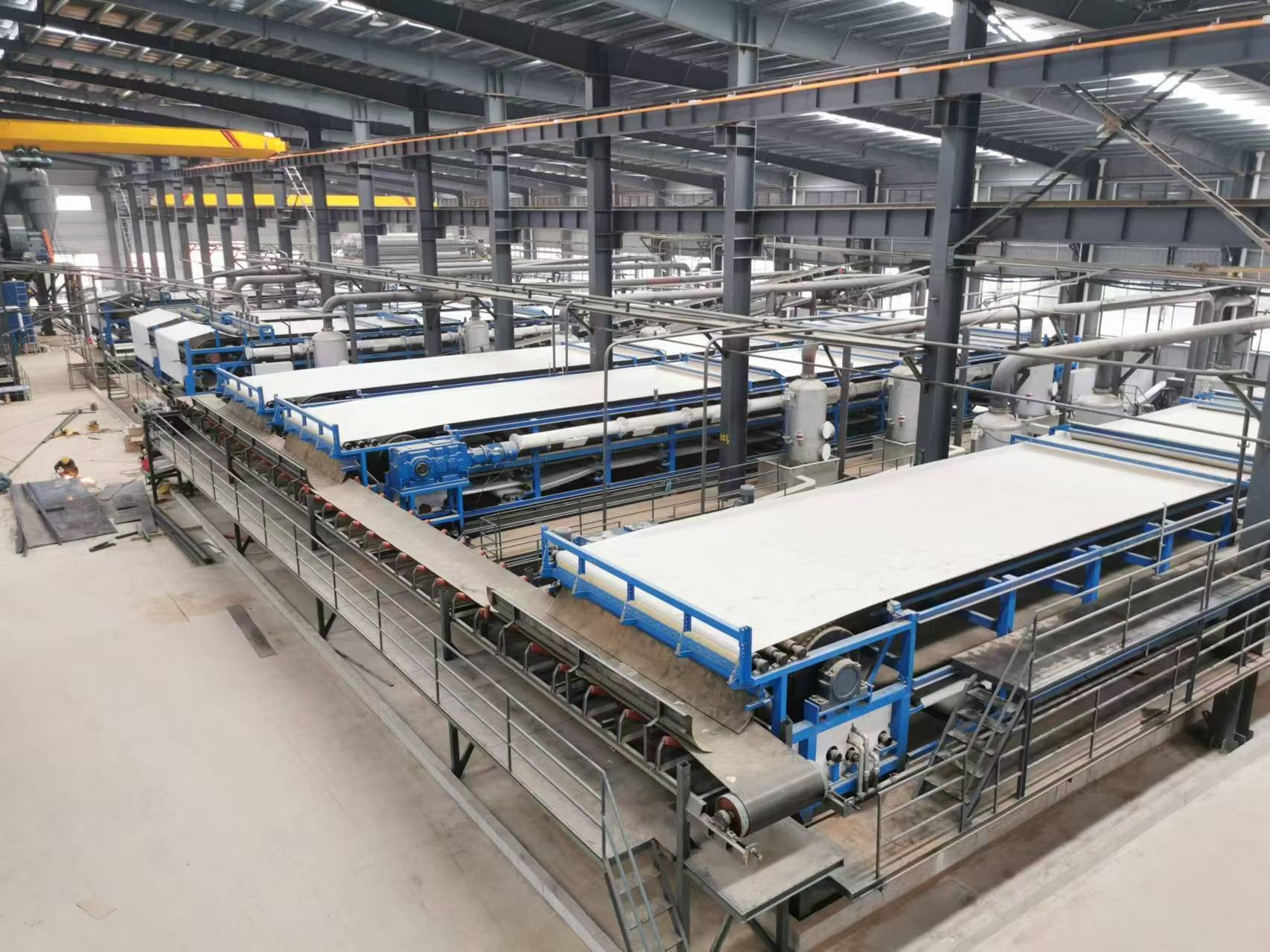 影響帶式真空過濾機(jī)脫水效果的主要因素有哪些？