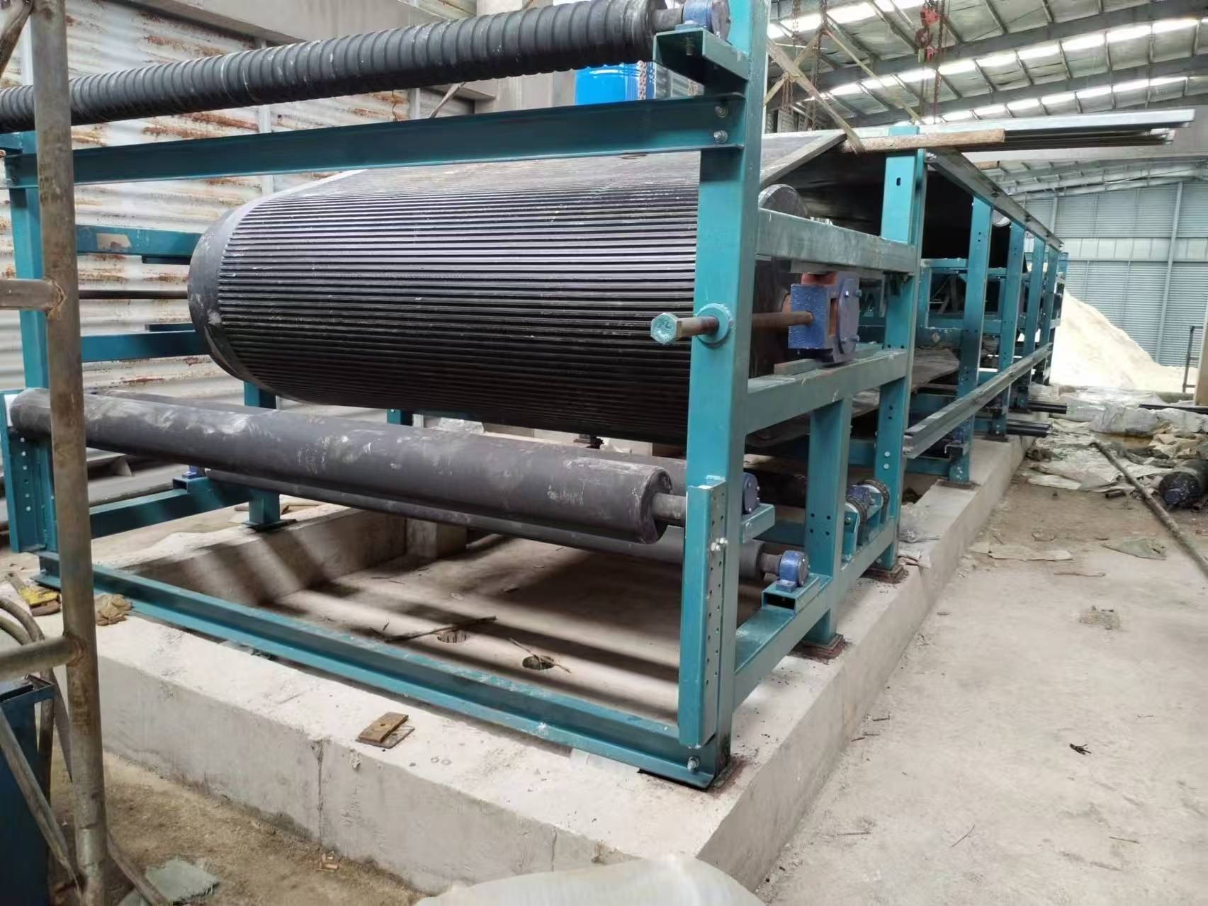 技術(shù)創(chuàng)新再突破！湖北核正過(guò)濾獲帶式真空過(guò)濾機(jī)進(jìn)料裝置專利，調(diào)節(jié)精度與便捷性雙提升